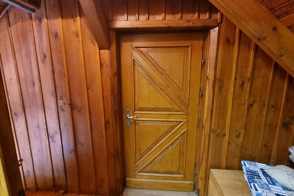 Appartement Country Retreat, Near Ljubljana City, Apartma Na Vasi, Blizu Mesta Ljubljana à Medvode Extérieur photo