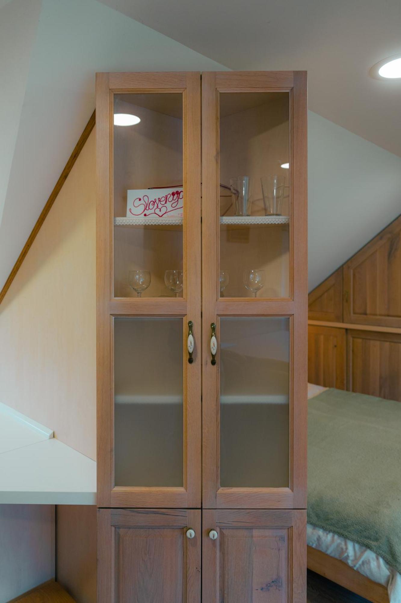 Appartement Country Retreat, Near Ljubljana City, Apartma Na Vasi, Blizu Mesta Ljubljana à Medvode Extérieur photo