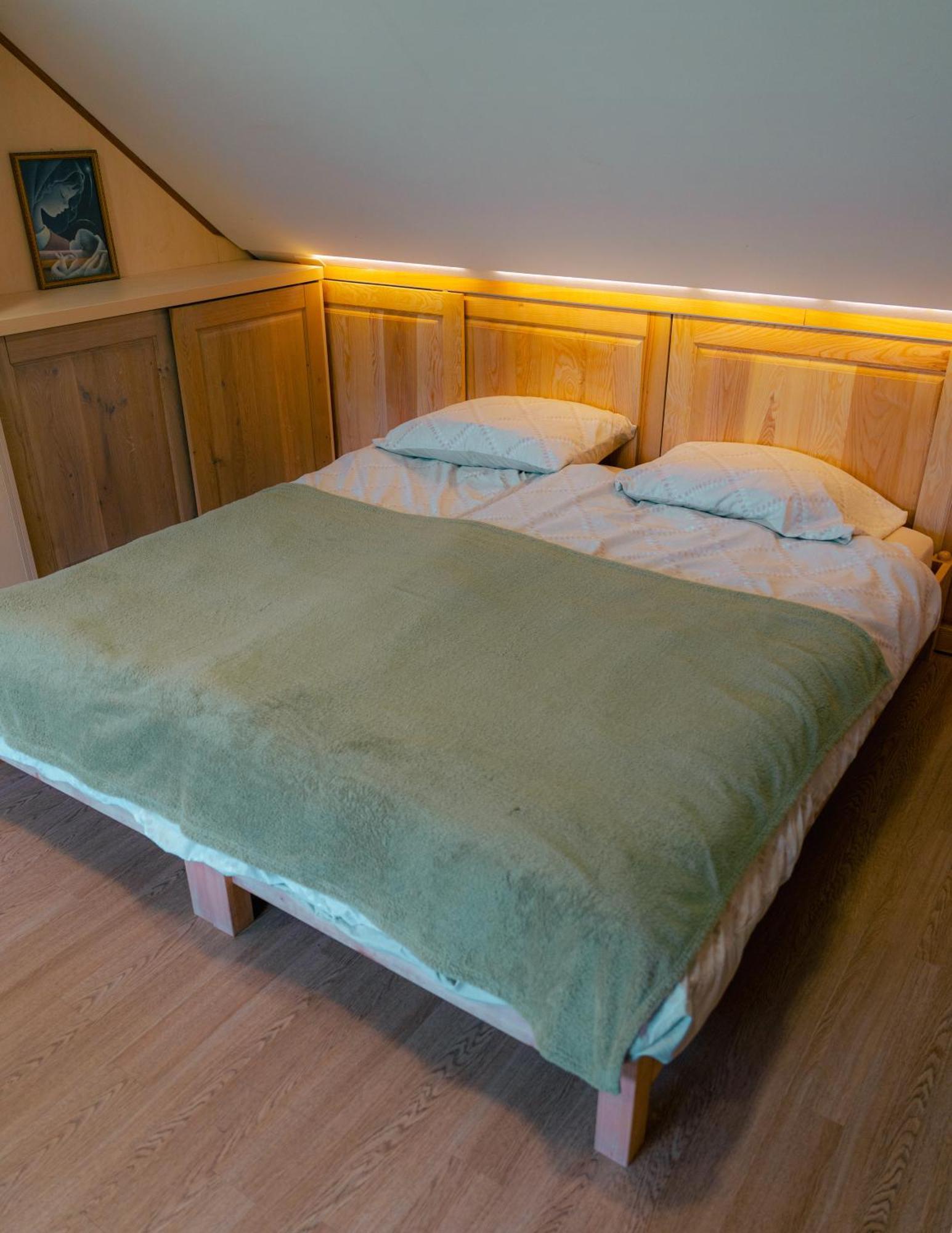 Appartement Country Retreat, Near Ljubljana City, Apartma Na Vasi, Blizu Mesta Ljubljana à Medvode Extérieur photo